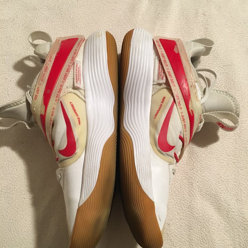 Nike React Hyperset Women's Size 10.5 White Red Volleyball Athletic Shoes Strap